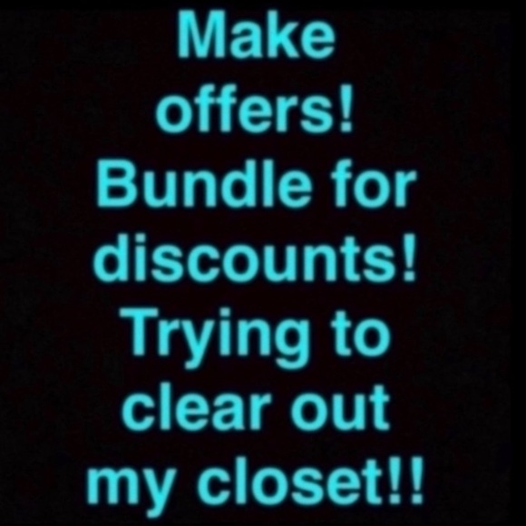 Last pair! Black & white abstract acrylic hoop earrings mint - Picture 5 of 7